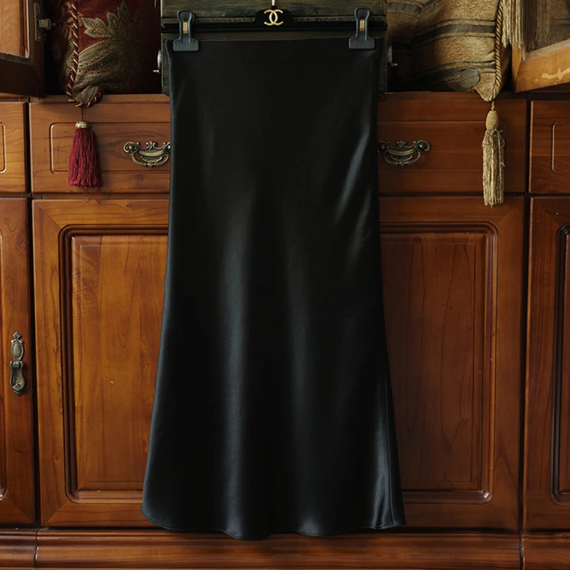 Damen Eleganter Satin-Midirock Nord Taschen