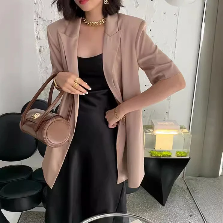 Damen Eleganter Satin-Blazer mit doppelter Knopfleiste Nord Taschen