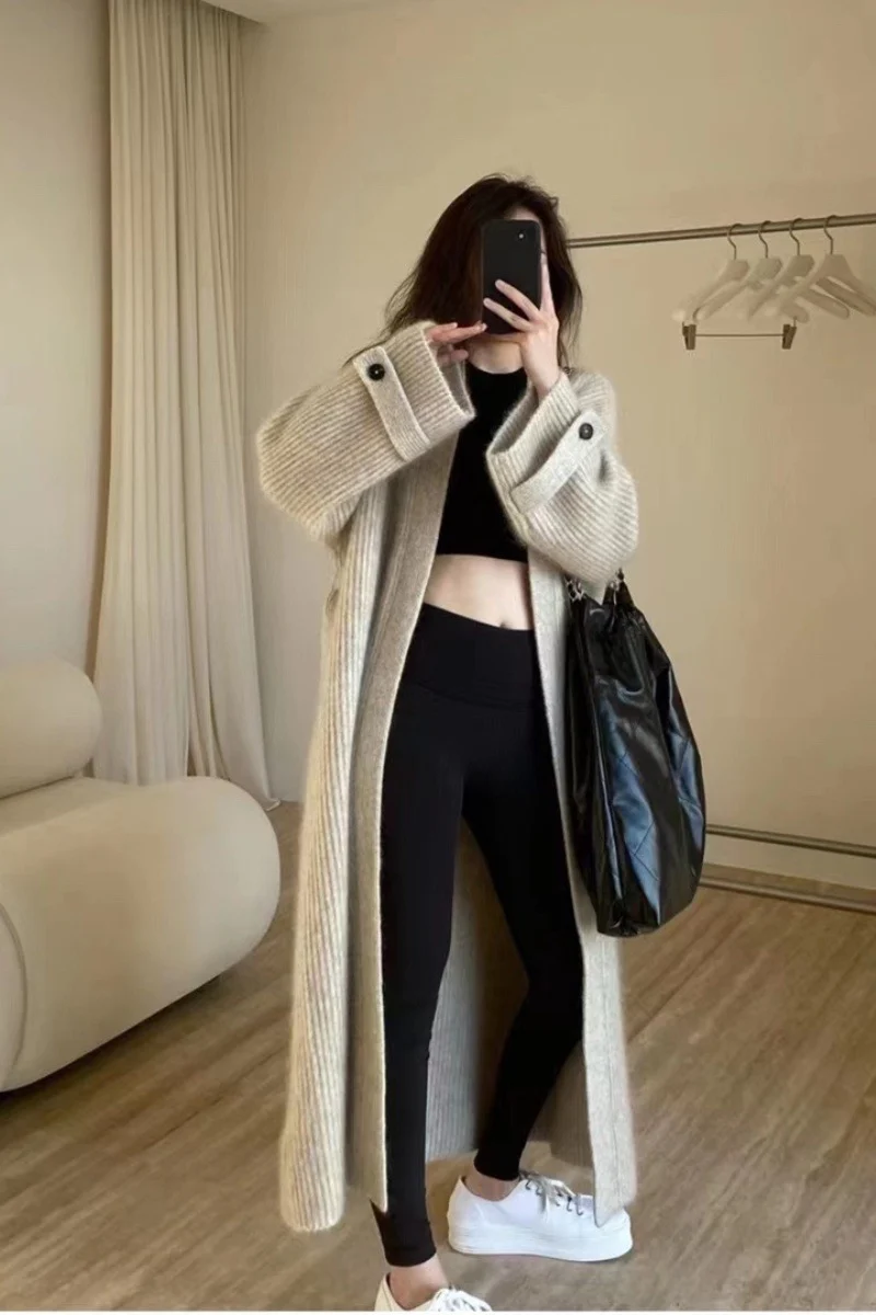 Damen Maxi-Longcardigan aus weichem Rippenstrick mit breiten Manschetten Nord Taschen