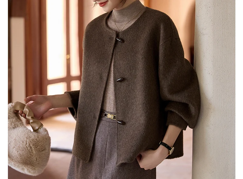 Damen Elegante, warme Strickjacke Nord Taschen