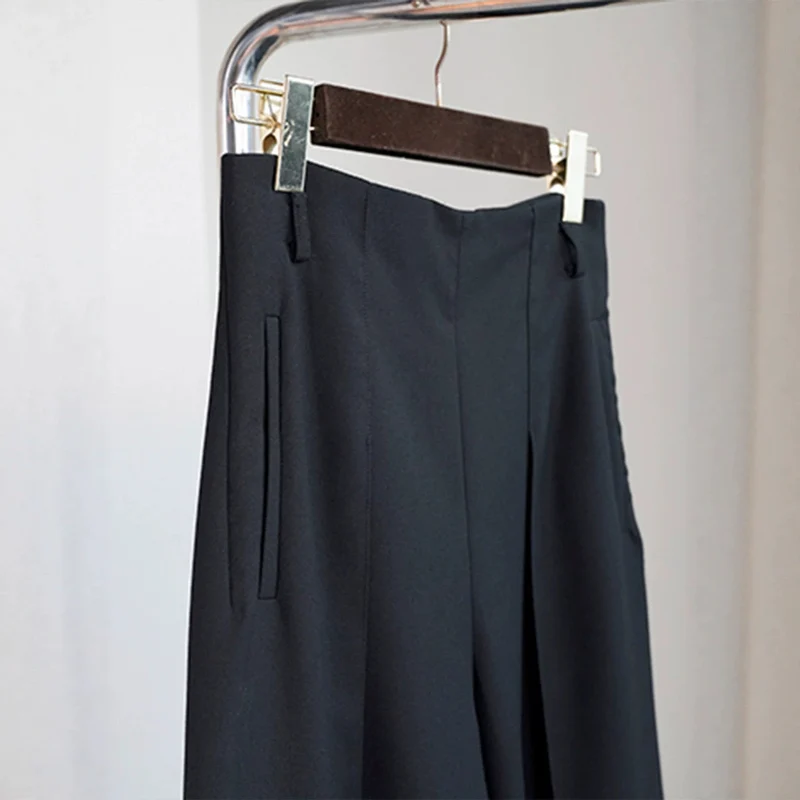 Damen Elegante und weite Stoffhose Nord Taschen