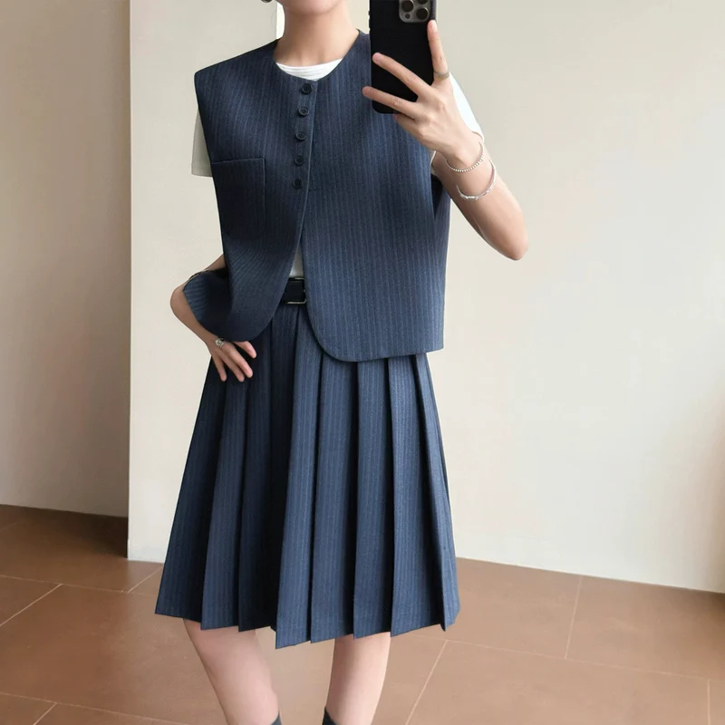 Damen Elegante Blazer-Weste mit gestreiftem Design Nord Taschen