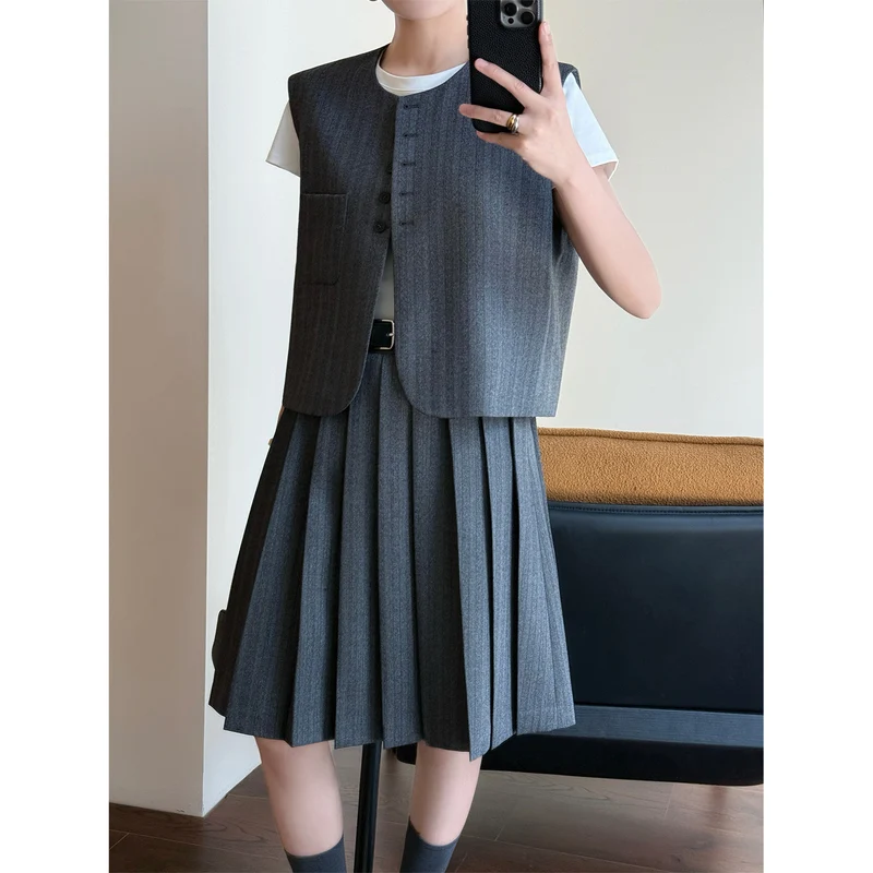 Damen Elegante Blazer-Weste mit gestreiftem Design Nord Taschen