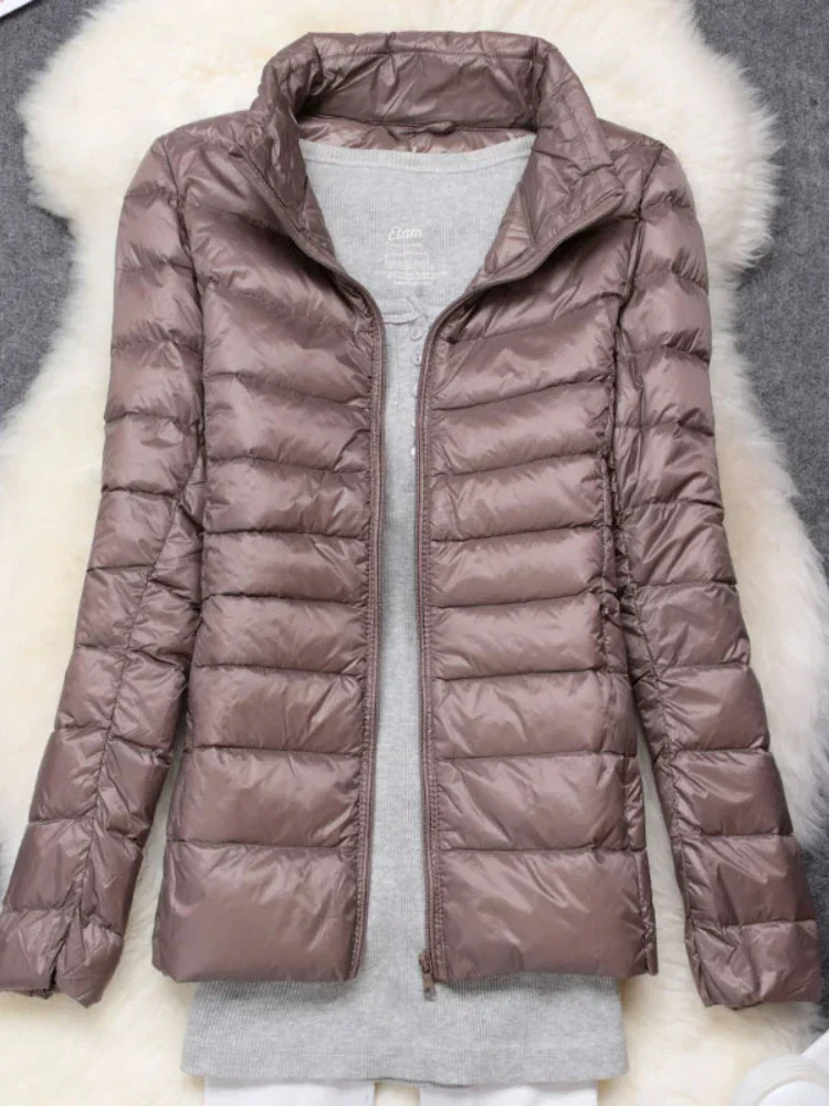 Nord Taschen | Ultraleichte Damen Daunenjacke mit Kapuze