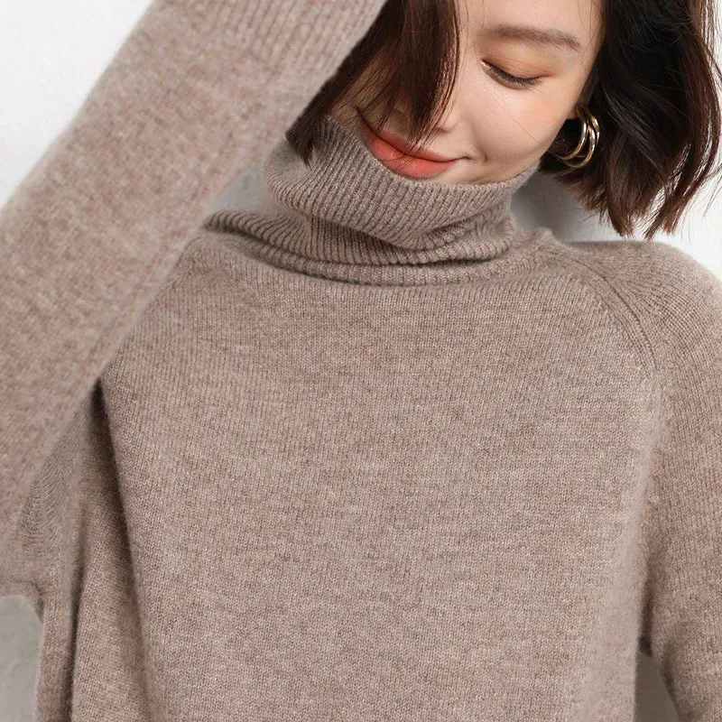 Damen Schlanker Rollkragenpullover aus feinem Strick mit Raglanärmeln Nord Taschen