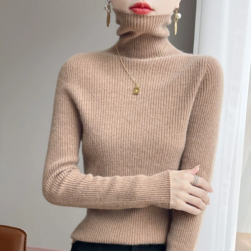 Damen Schlanker Rippenstrick-Rollkragenpullover mit gerafftem Hals und kaschmirähnlicher Haptik Nord Taschen
