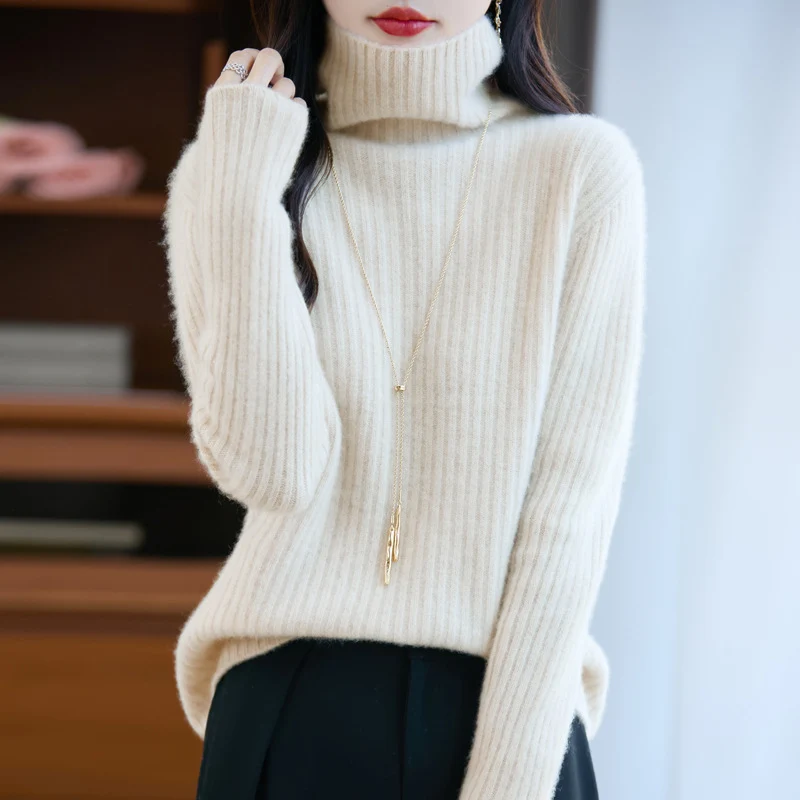 Damen Schlanker Feinstrick-Rollkragenpullover mit feiner Rippenstruktur und kaschmirähnlicher Haptik Nord Taschen