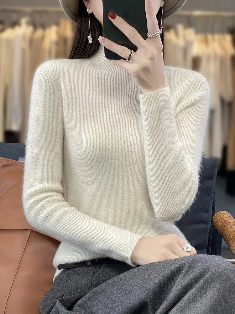 Damen Schlanker Feinstrick-Mockneckpullover aus feinem Angora‑Mix Nord Taschen