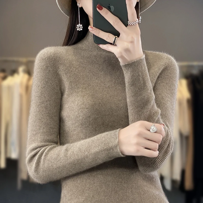 Damen Schlanker Feinstrick-Mockneckpullover aus feinem Angora‑Mix Nord Taschen