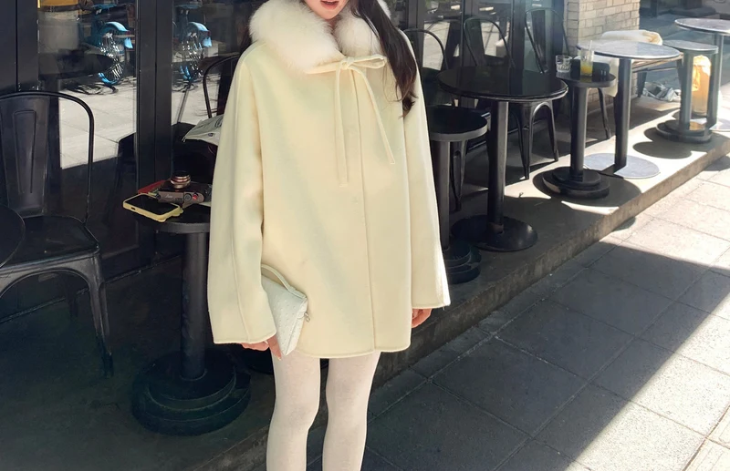 Damen Elegante und warme Übergangsjacke mit fellbesetztem Kragen Nord Taschen