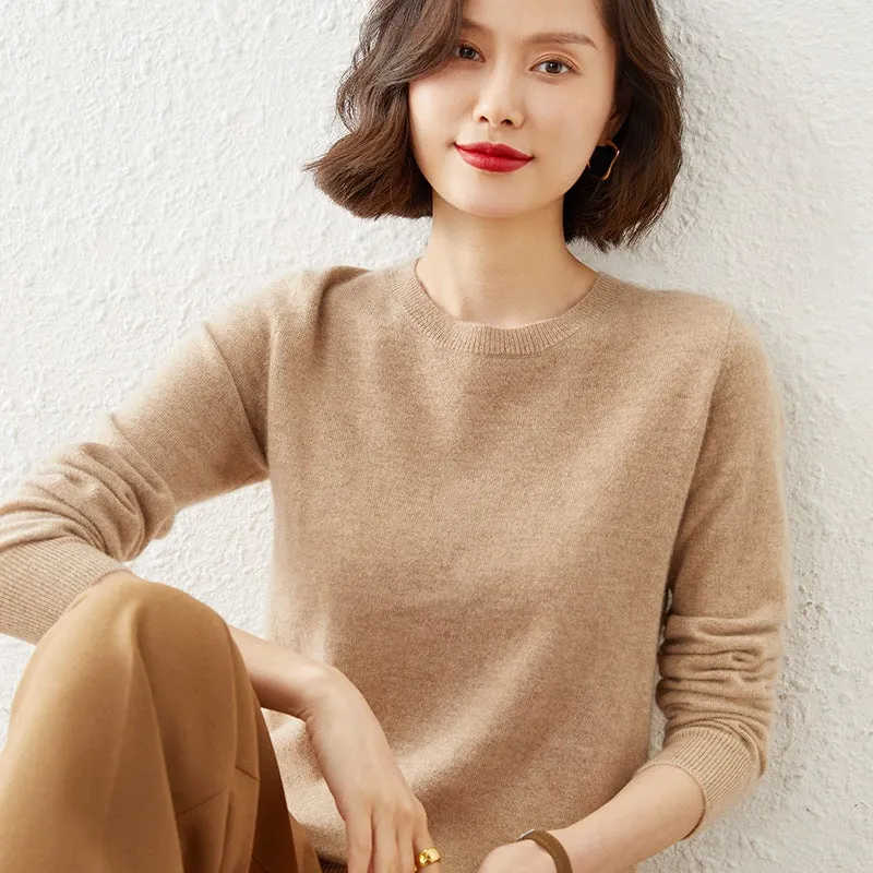 Damen Kurzgeschnittener Feinstrickpullover mit Rundhalsausschnitt und geripptem Bund Nord Taschen
