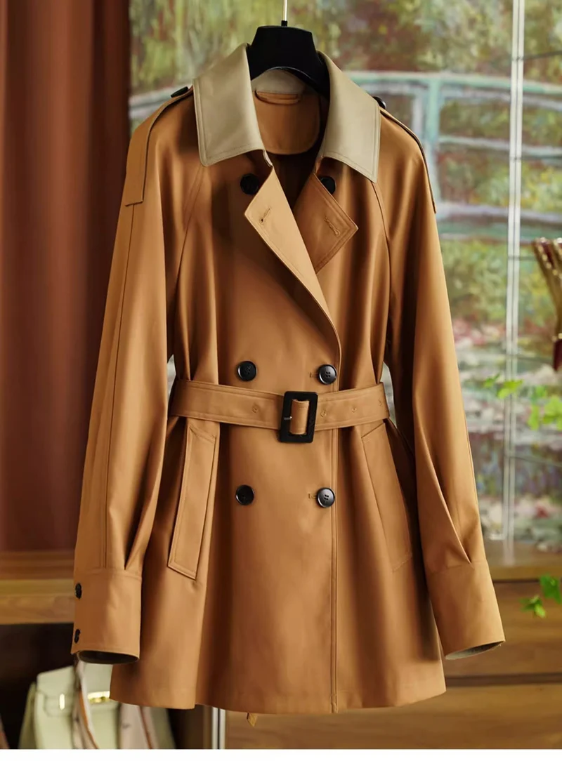 Damen Elegant geschnittene Trenchjacke mit Taillengürtel Nord Taschen