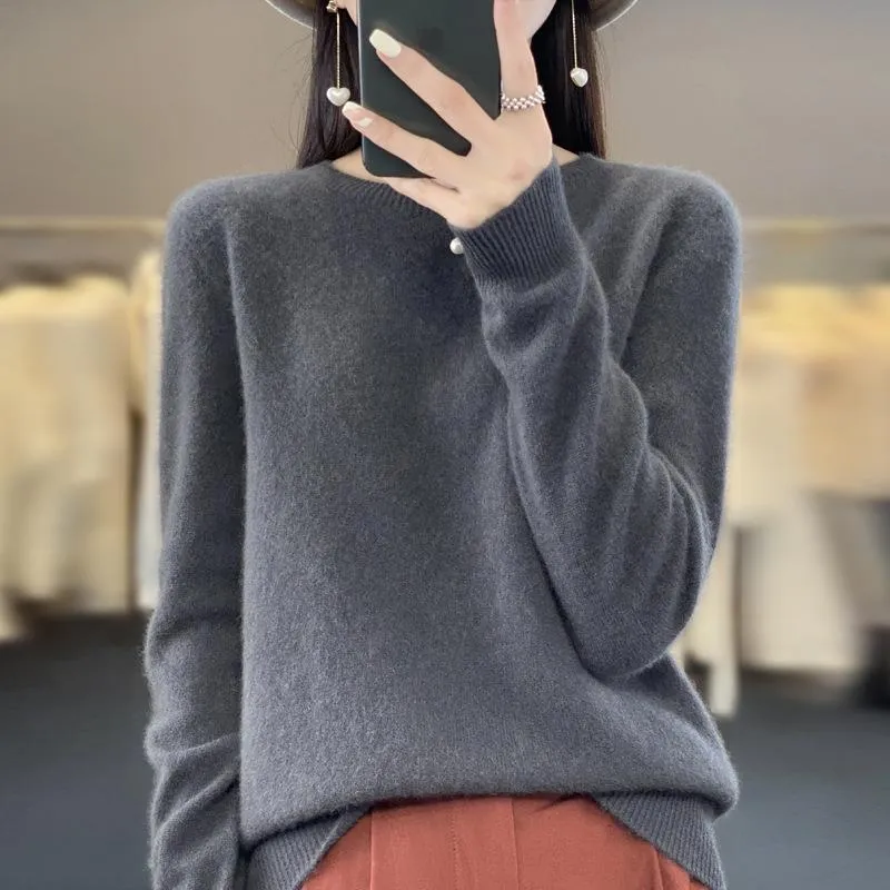 Damen Lockerer Feinstrick-Pullover mit Rundhalsausschnitt und flauschiger Angora-Optik Nord Taschen