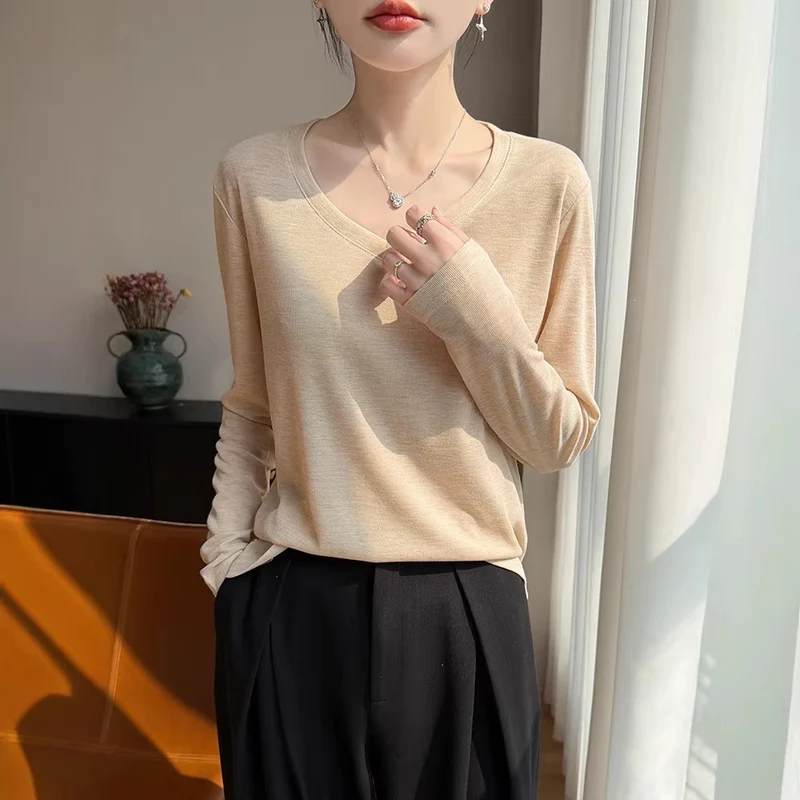 Damen Leichtes V-Ausschnitt-Feinstrick-Longsleeve Nord Taschen