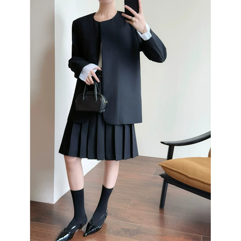 Damen Elegante Plisseejacke Nord Taschen