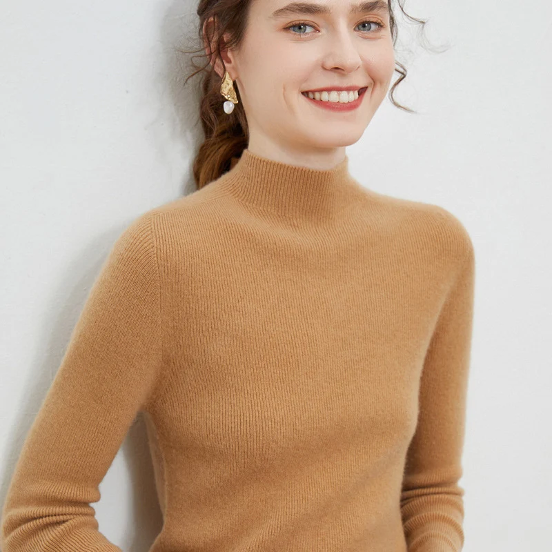 Damen Leichter taillierter Mockneck-Pullover in kaschmirähnlicher Mohair-Optik mit feiner Rippenstruktur Nord Taschen