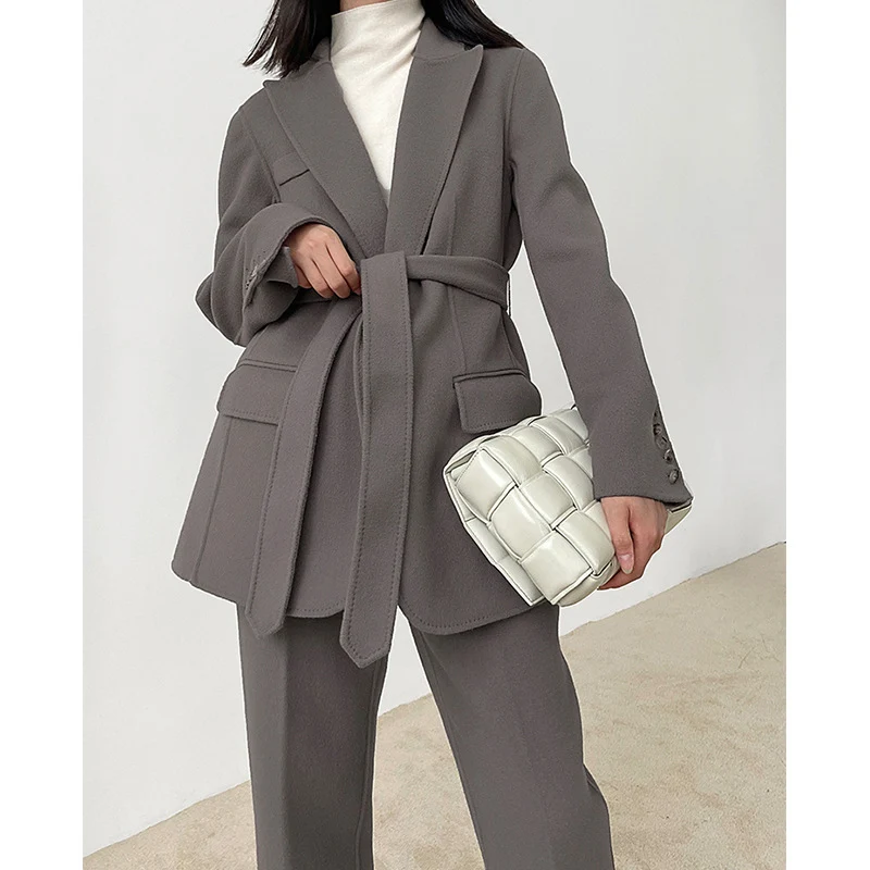Damen Elegante und stilvolle Anzughose Nord Taschen