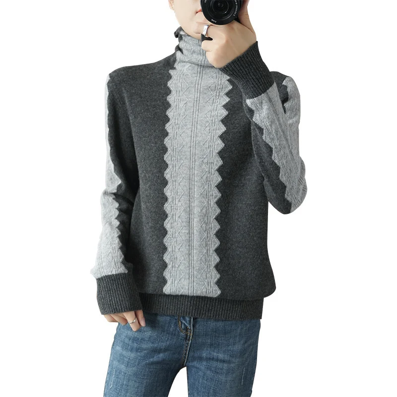 Damen Premium-Rollkragenpullover aus Feinstrick mit zentrierter Ajour‑Zopfstruktur Nord Taschen