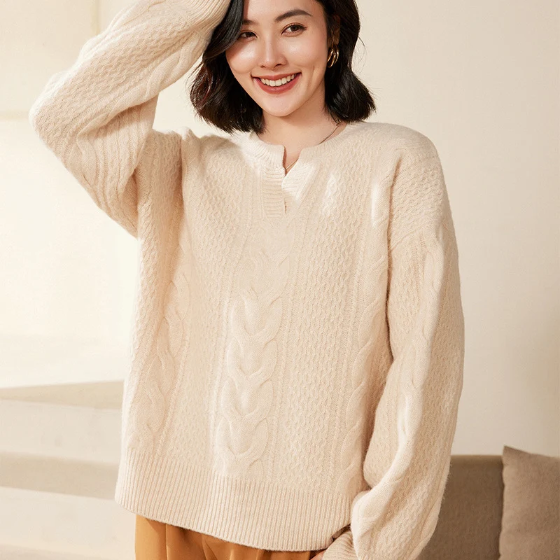 Damen Oversize Zopfstrick-Pullover mit V‑Einsatz und kaschmirähnlicher Weichheit Nord Taschen