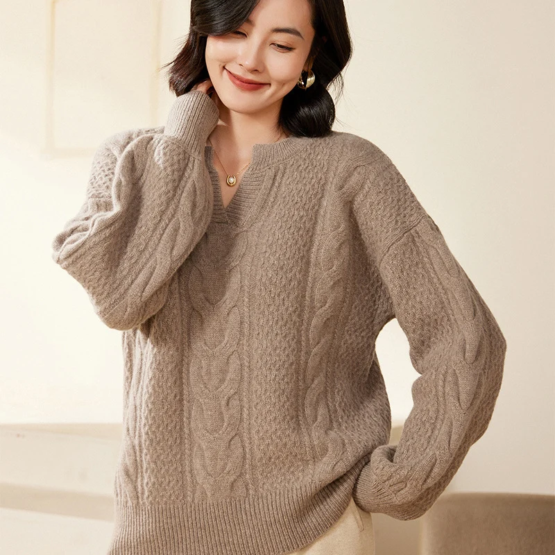 Damen Oversize Zopfstrick-Pullover mit V‑Einsatz und kaschmirähnlicher Weichheit Nord Taschen