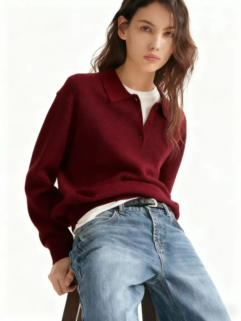 Damen Lässiger Polopullover aus weichem Strick Nord Taschen