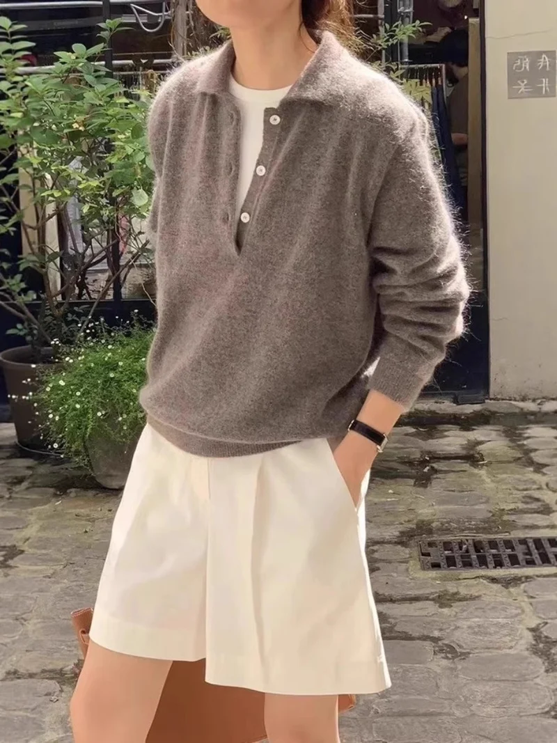 Damen Weicher Kapuzenpullover im Mohair‑Look mit tiefem V‑Ausschnitt und halber Knopfleiste Nord Taschen
