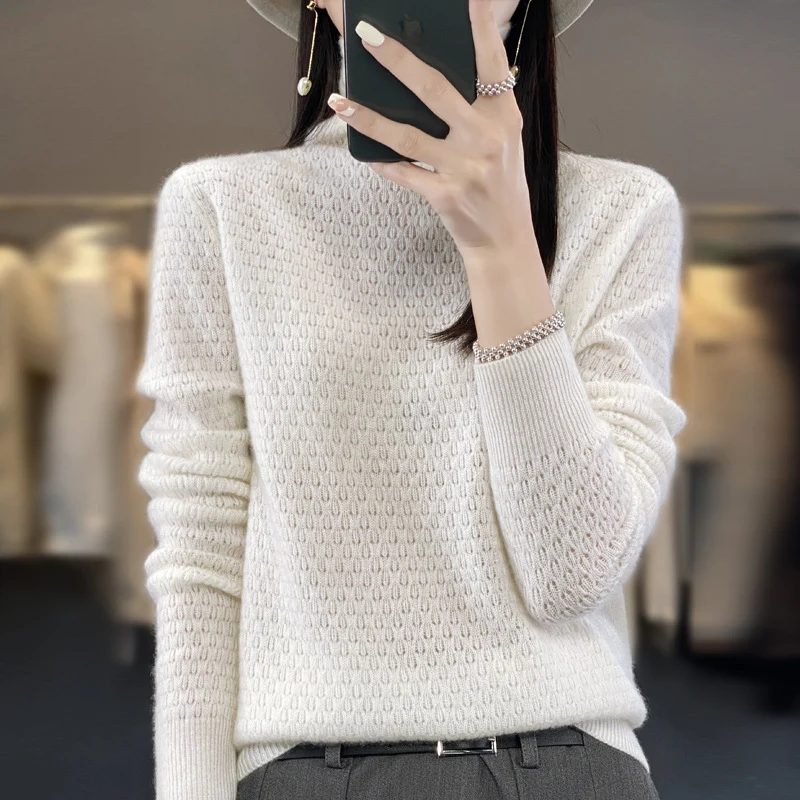 Damen Weicher Feinstrick‑Mockneckpullover mit flauschiger Mohair‑Optik, zarter Wabenstruktur und legerer Oversize‑Passform Nord Taschen