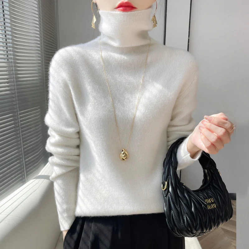 Damen Kurz geschnittener Rollkragenpullover aus weichem Kaschmir-Blend mit schmaler Silhouette Nord Taschen