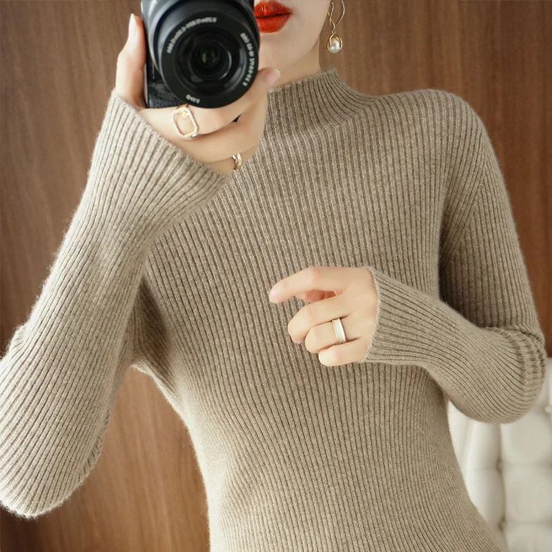 Damen Körperbetonter Rippenstrick-Rollkragenpullover mit Stretch-Effekt Nord Taschen