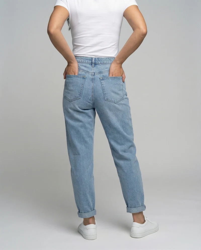 Nord Taschen Damen Jeans im konischen Schnitt mit gerolltem Saum