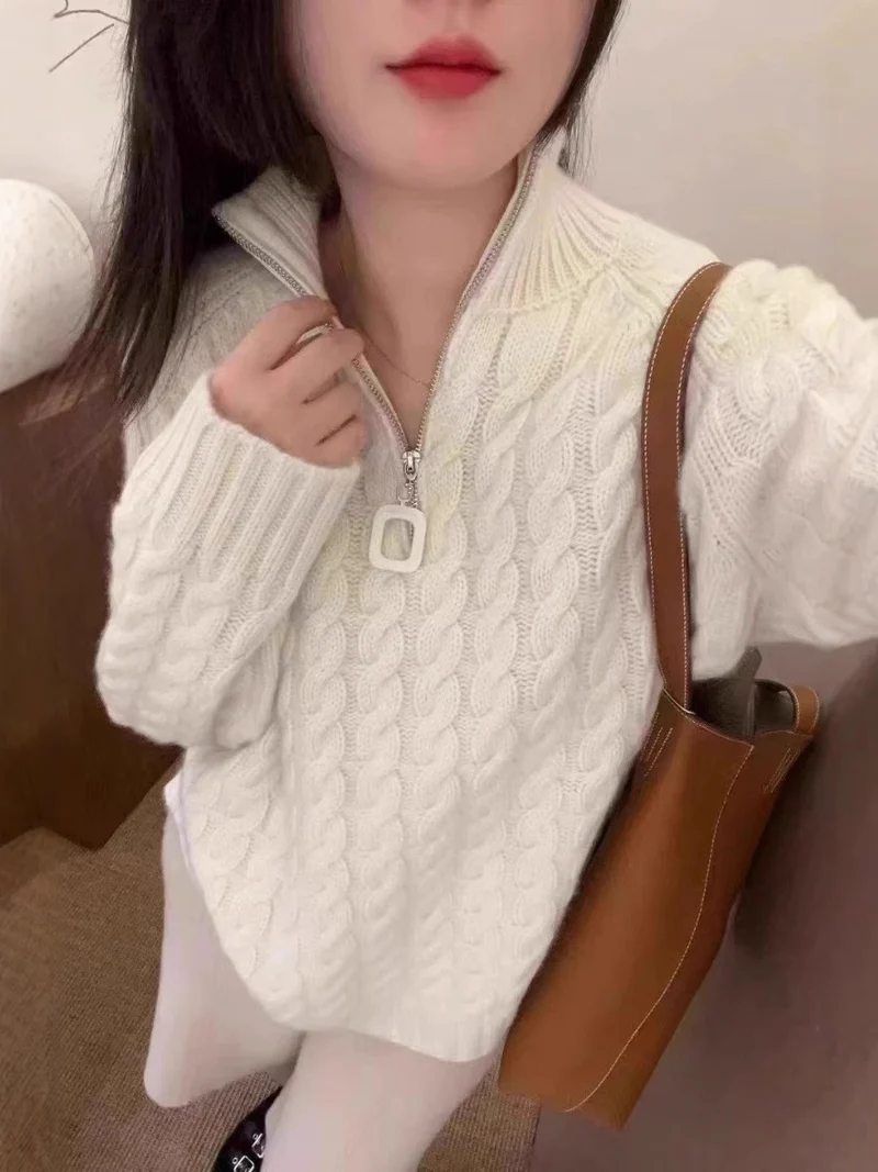 Damen Oversize Zopfmuster-Feinstrickpullover mit halbem Zipper und Stehkragen Nord Taschen