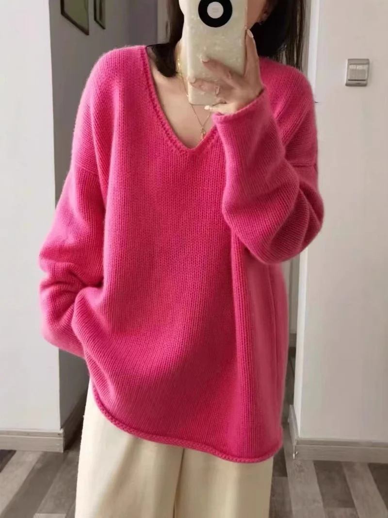 Damen Oversize V‑Ausschnitt Pullover im Mohair‑Look mit überschnittener Schulter und gerundetem Saum Nord Taschen