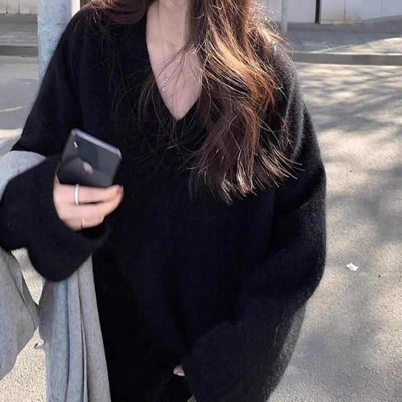 Damen Oversize V-Ausschnitt-Pullover im Mohair‑Look Nord Taschen