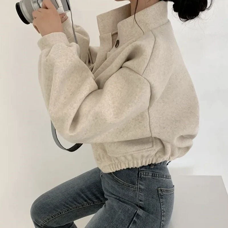 Damen cropped Bomberjacke mit voluminösen Ärmeln und praktischen Taschen - Arvani