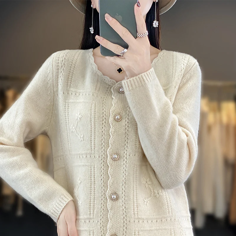 Damen Verzierter Strickcardigan mit Perlenknöpfen und Ajour‑Stickerei Nord Taschen