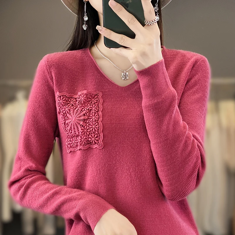 Damen Kaschmir‑Optik V‑Ausschnittpullover mit floraler Häkelapplikation Nord Taschen