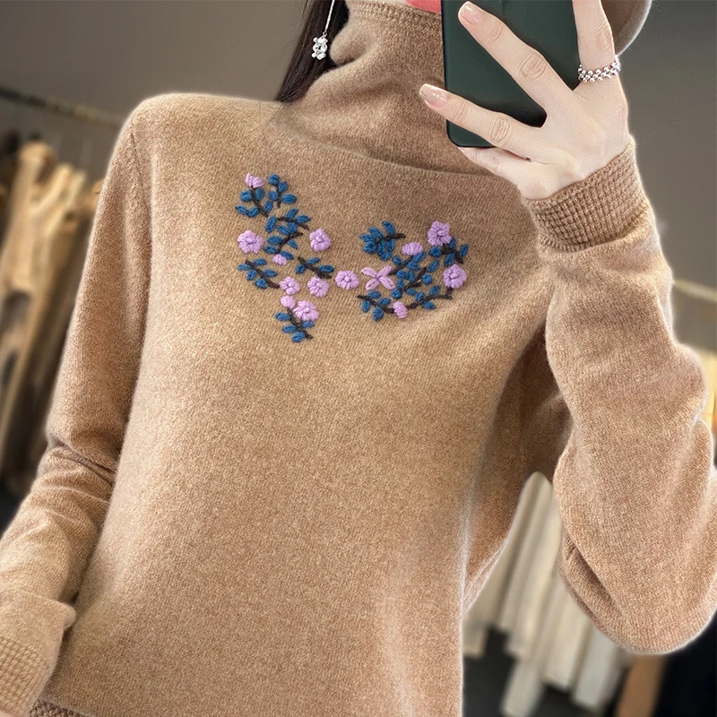 Damen Kaschmir‑Optik Rollkragenpullover mit zarter Blumenstickerei am Brustbereich Nord Taschen