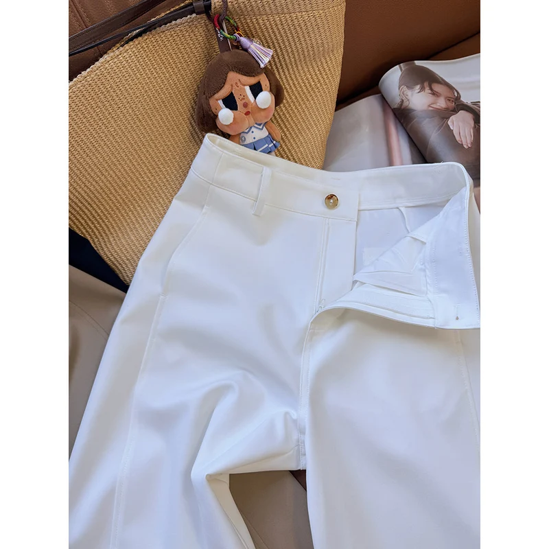 Damen Bequeme und moderne weite Stoffhose Nord Taschen