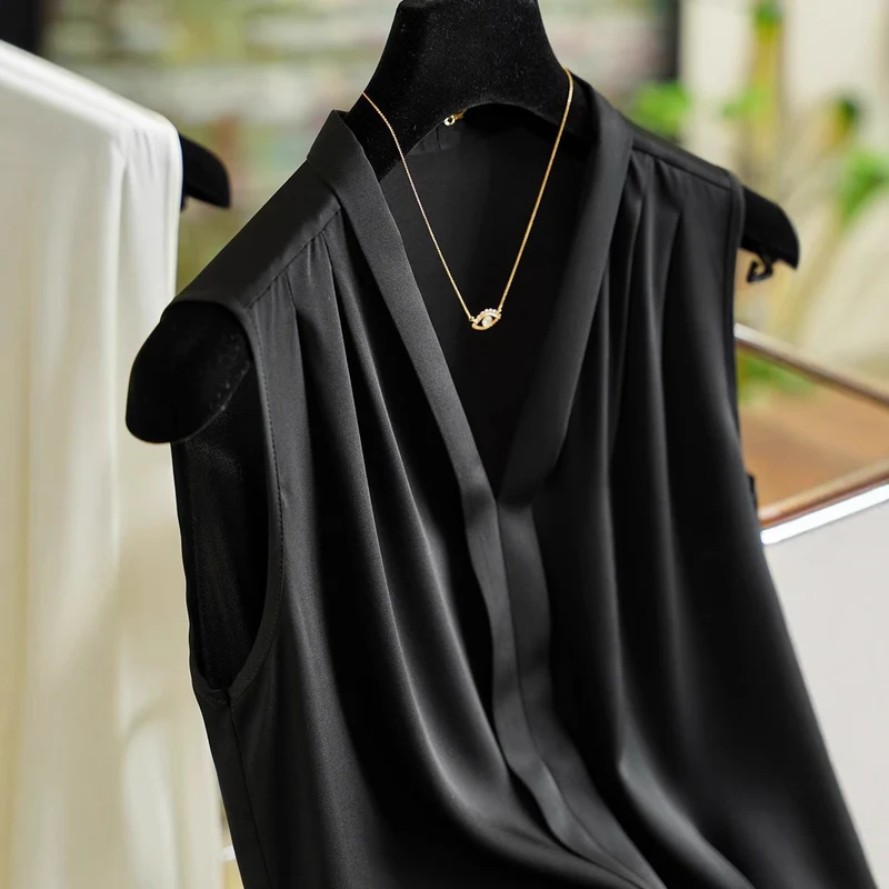 Damen Elegante und luftige Bluse Nord Taschen