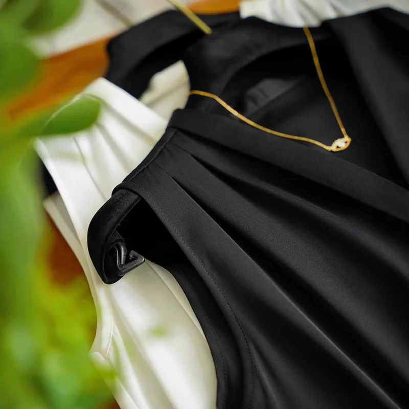 Damen Elegante und luftige Bluse Nord Taschen