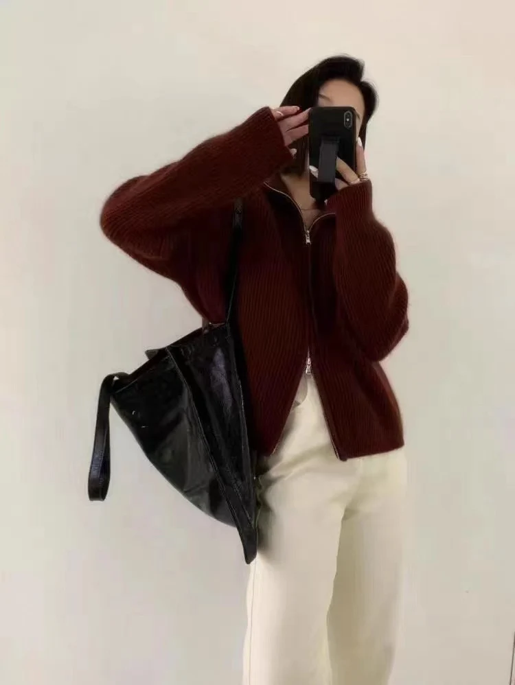 Damen Oversize-Strickjacke mit Reißverschluss, Stehkragen und gerippter Struktur Nord Taschen