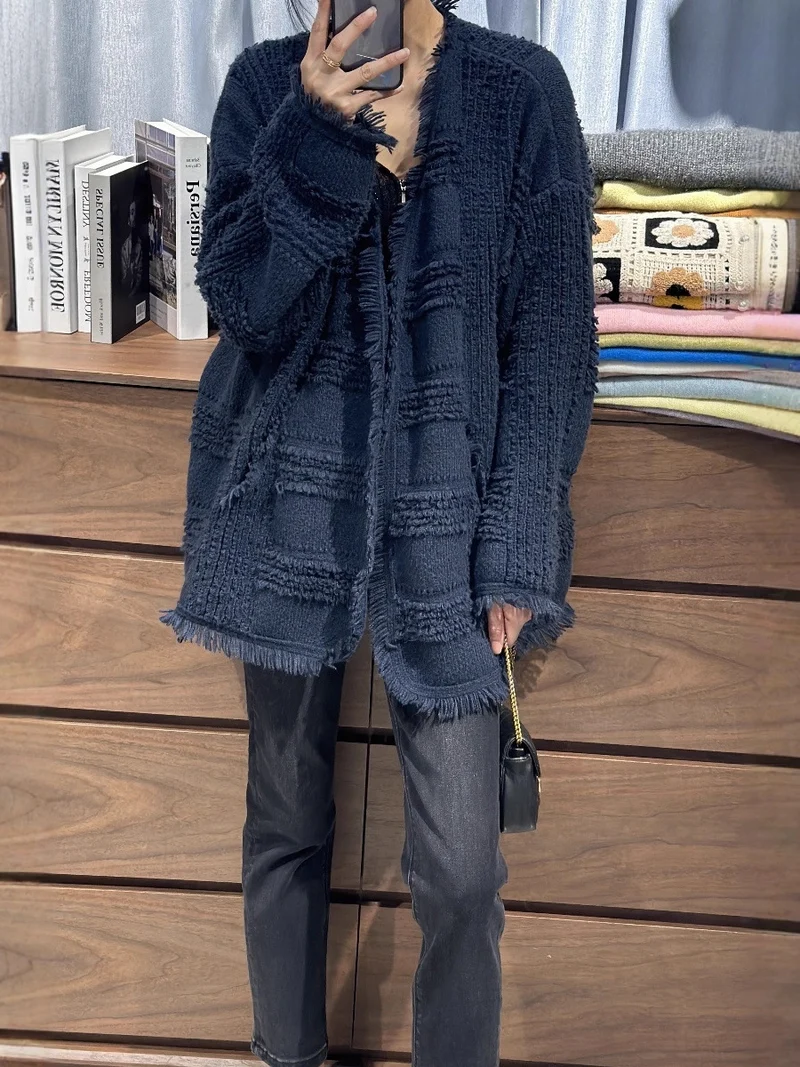 Damen Oversize Strickcardigan mit strukturierter Karomuster‑Optik, Fransen und Eingrifftaschen Nord Taschen