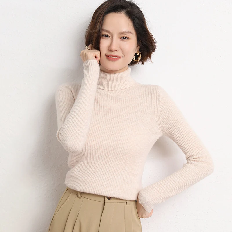 Damen Taillierter Feinstrick-Rollkragenpullover mit feiner Rippenstruktur und Kaschmir-Optik Nord Taschen