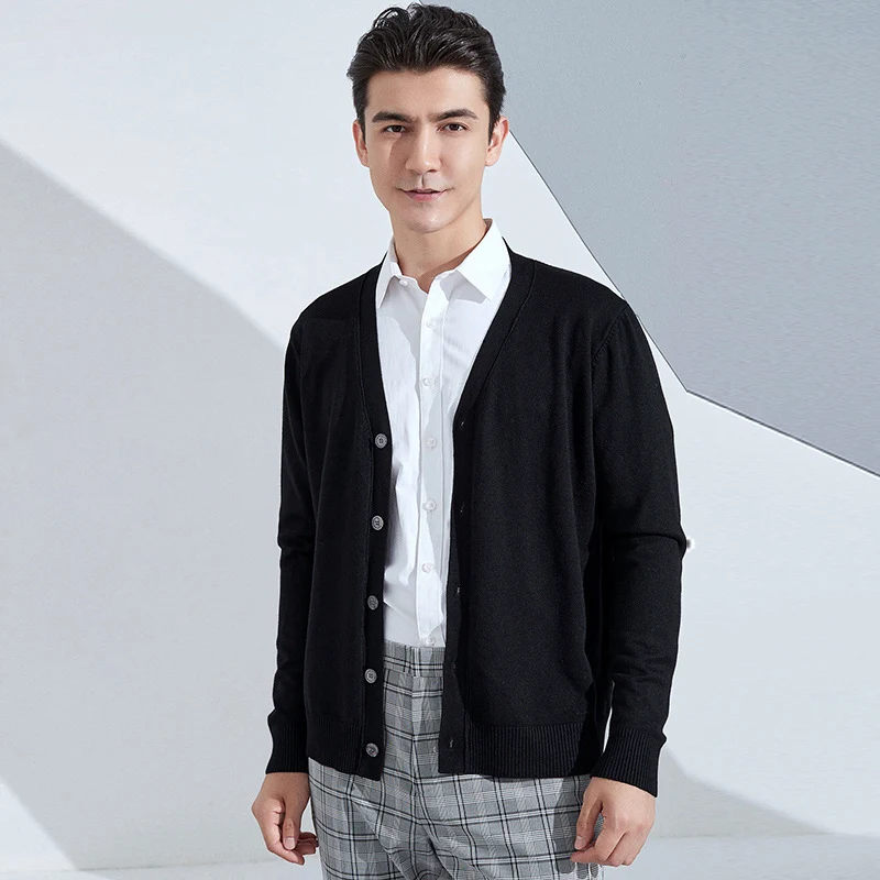 Herren Leichter Feinstrick-Cardigan mit V‑Ausschnitt und Business‑Silhouette Nord Taschen