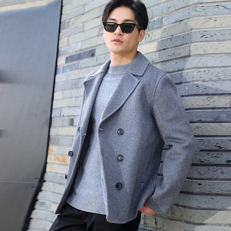 Herren Kurzer Doppelreiher Wollmix-Peacoat mit Reverskragen und Thermofutter Nord Taschen