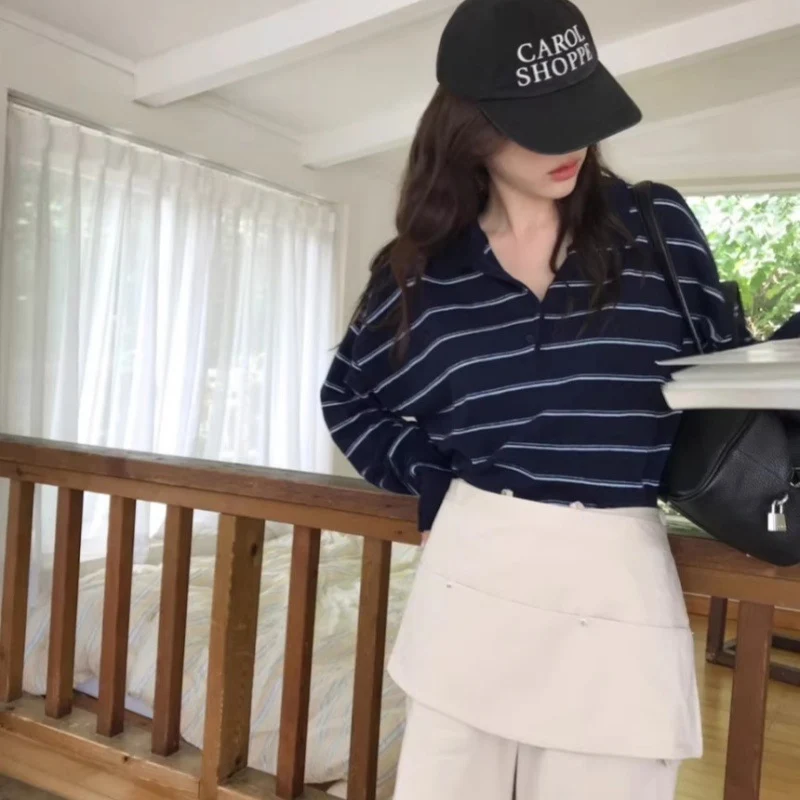 Damen Oversize-Polokragen-Strickpullover mit Streifen und halber Knopfleiste Nord Taschen