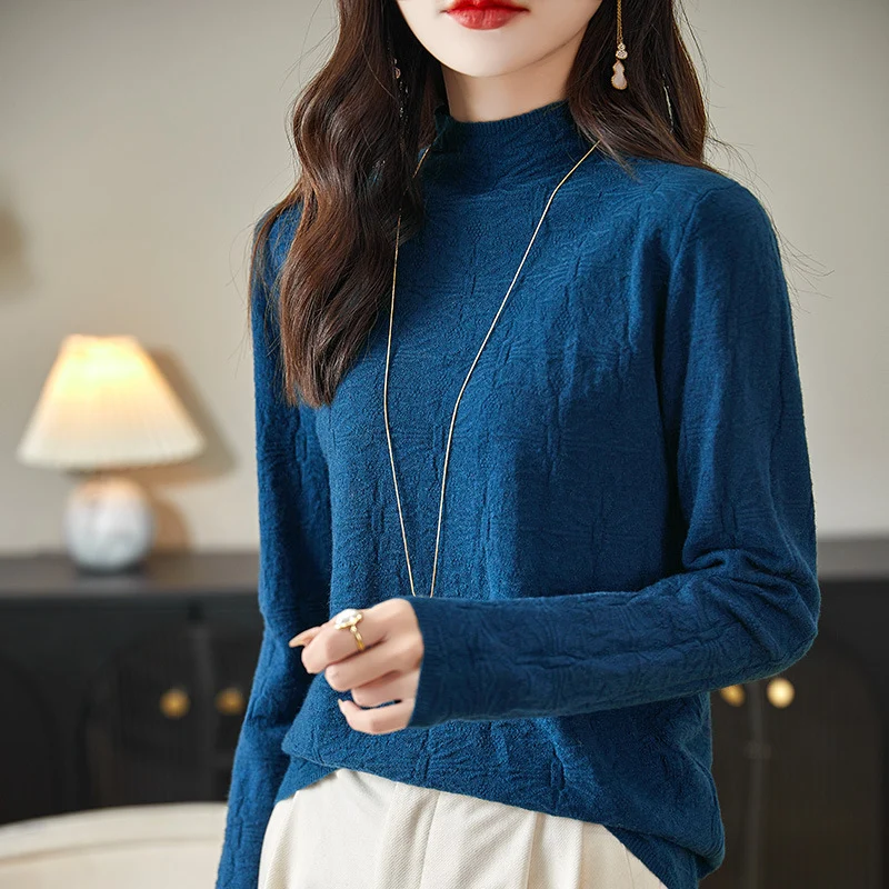 Damen Strukturiertes Feinstrick-Longsleeve mit Stehkragen und kastiger Silhouette Nord Taschen