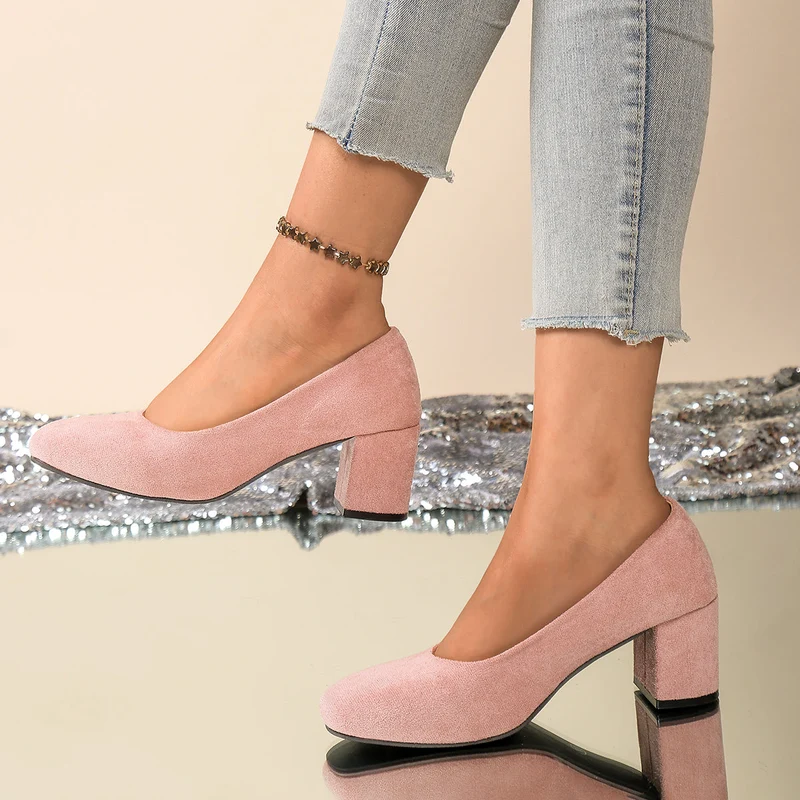 Damen Elegante und bequeme Pumps mit Blockabsatz Nord Taschen