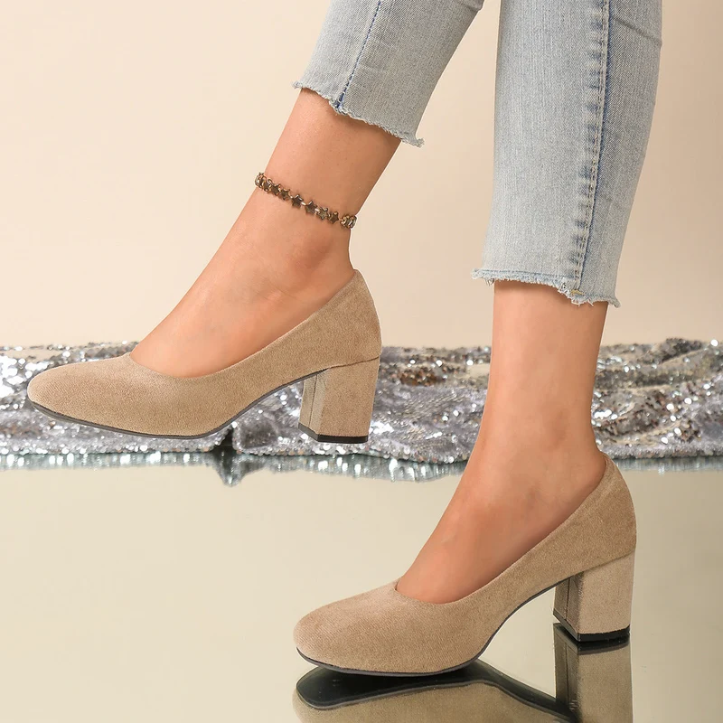 Damen Elegante und bequeme Pumps mit Blockabsatz Nord Taschen