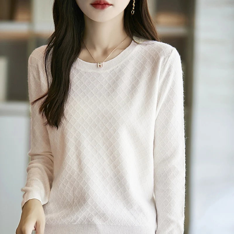 Damen Lässiger Feinstrickpullover mit dezentem Rautenmuster und gerippten Bündchen Nord Taschen